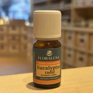 Huile essentielle Eucalyptus radié