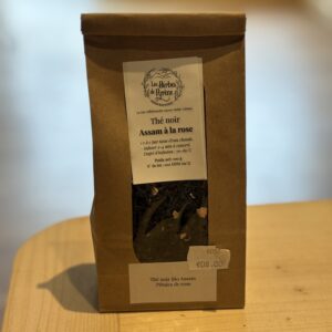 Thé noir bio à la rose