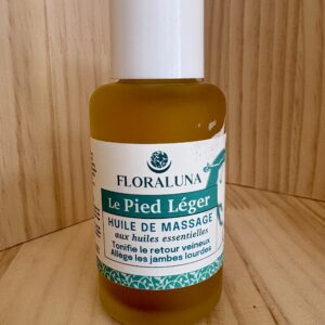 Le pied léger- Huile - Flora Luna